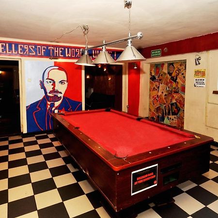 Good Bye Lenin Pub & Garden Hostel 克拉科夫 外观 照片