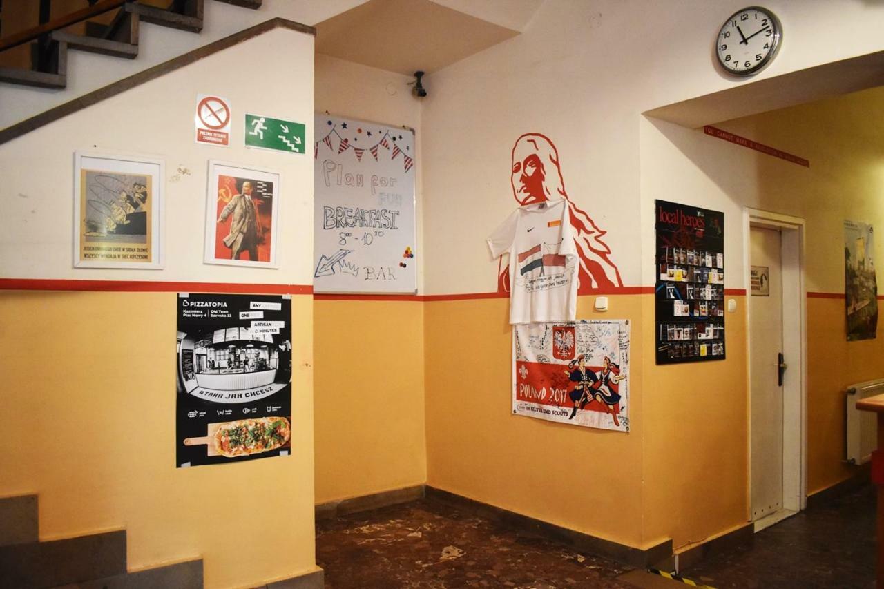 Good Bye Lenin Pub & Garden Hostel 克拉科夫 外观 照片